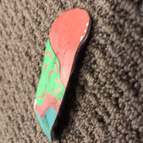 Fingerboard - Picture 3 of 3